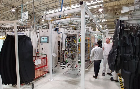 Przenośniki i magazyny podwieszane